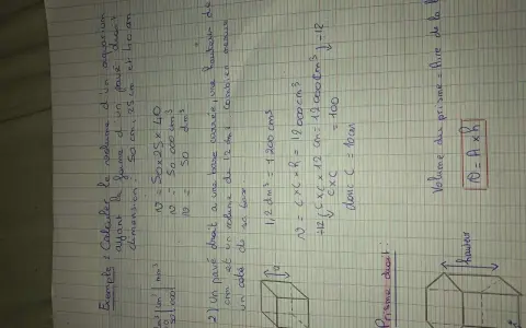 Calcul du volume d'un pavé droit : un aquarium de 50x25x40 cm. Le volume est de 50 000 cm³.